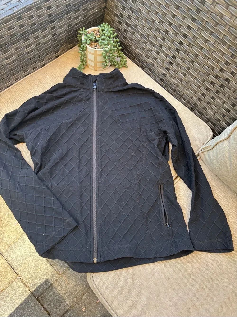 Quilted Zip-Up Jacket in Black